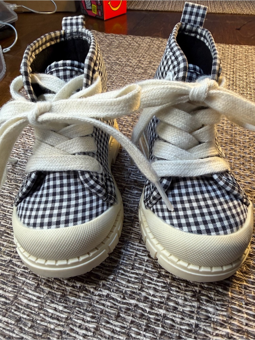 Primark Kids Gingham High-Top Sneakers in Black & Cream